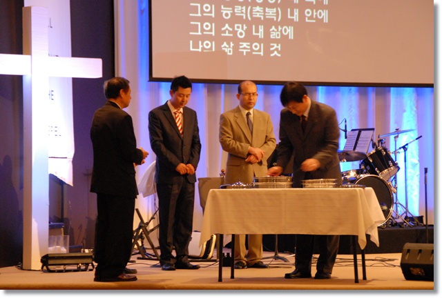 LEE_6880.JPG